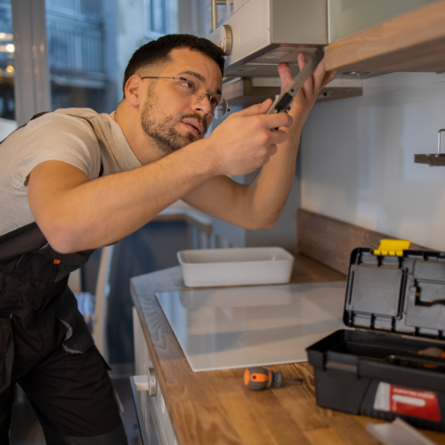 Handyman services by Javier Construction